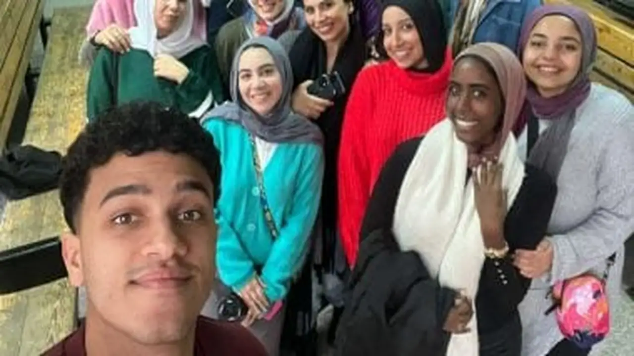 مشروع Off Loop بإعلام القاهرة يحفز الشباب على استعادة حياتهم بعيدًا عن الهواتف